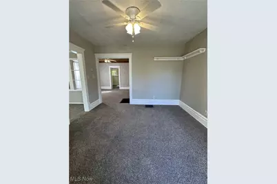 2134 7th Street SW, Akron, OH 44314 - Photo 4