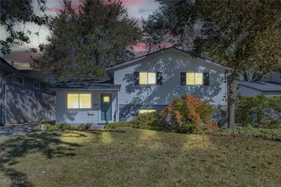 4283 Holl Avenue, Sheffield Lake, OH 44054 - Photo 2