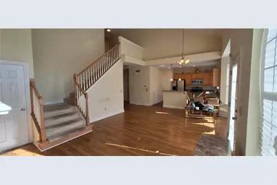 26736 Rue Saint Anne Court, Warrensville Heights, OH 44128 - Photo 8