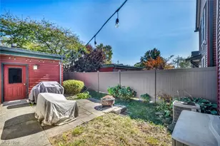 2001 W 58th St, Loveland, OH 44102 - Photo 6