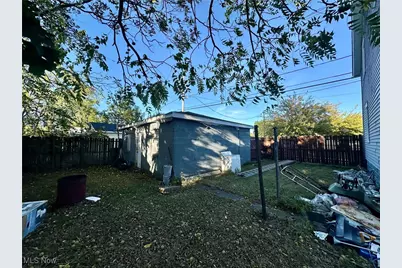 112 W 25th Street, Lorain, OH 44052 - Photo 8