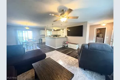 2073 S Park Lane, Roaming Shores, OH 44084 - Photo 8