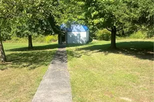 6171 Barrett Rd, Geneva, OH 44041 - Photo 4