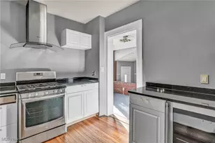 140 5th St NE, North Canton, OH 44720 - Photo 10