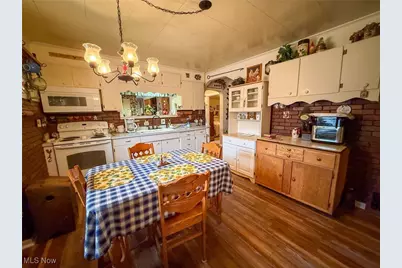 1667 County Rd 11, Dillonvale, OH 43917 - Photo 16