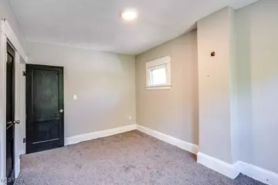 12006 Castlewood Avenue, Loveland, OH 44108 - Photo 18