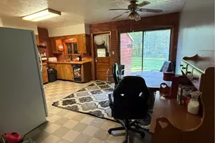 2302 Walter Main Rd, Geneva, OH 44041 - Photo 14