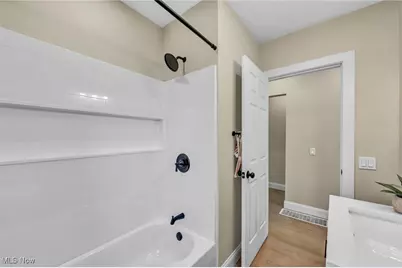 34918 Chestnut Ridge Road, North Ridgeville, OH 44039 - Photo 32