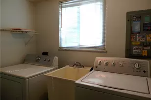 37818 Lakeshore Blvd, Eastlake, OH 44095 - Photo 20