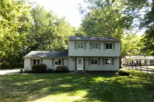 37818 Lakeshore Blvd, Eastlake, OH 44095 - Photo 2