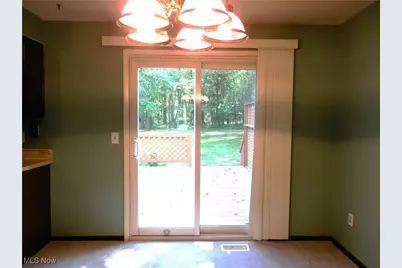 37818 Lake Shore Boulevard, Eastlake, OH 44095 - Photo 12