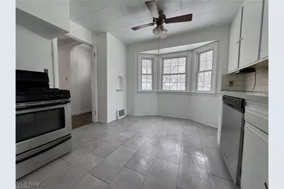 3678 W 140th Street, Loveland, OH 44111 - Photo 2