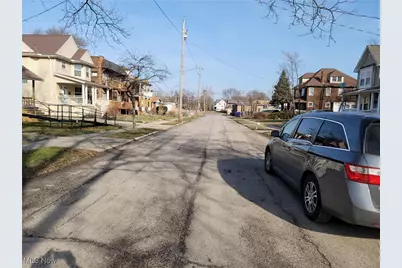 3545 E 149th Street, Loveland, OH 44120 - Photo 2