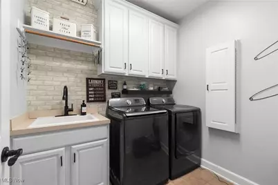 1573 Lancaster SE, Canton, OH 44709 - Photo 34