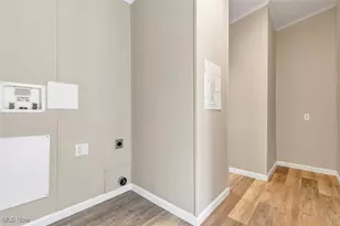 8929 Falcon Dr, Streetsboro, OH 44241 - Photo 10