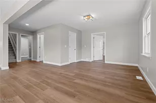 1043 Krumroy Rd, Akron, OH 44306 - Photo 14