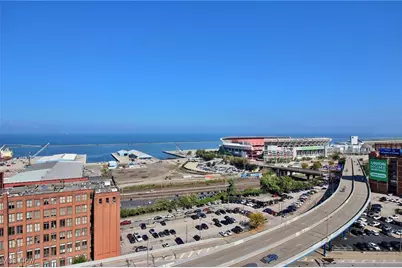 701 W Lakeside Avenue #1301, Loveland, OH 44113 - Photo 2