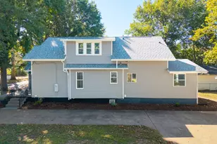 303-1/2 Ingleside Ave, Marietta, OH 45750 - Photo 6