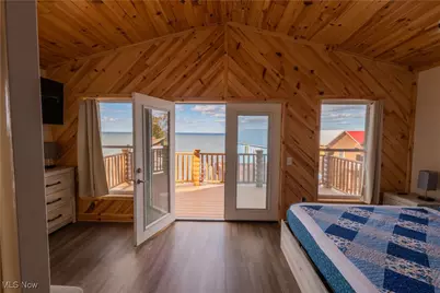 5919 Lake Road W, Ashtabula, OH 44004 - Photo 2