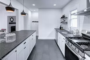 9605 Baltic Rd, Loveland, OH 44102 - Photo 10