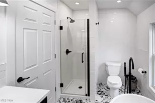 9605 Baltic Rd, Loveland, OH 44102 - Photo 20