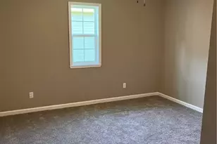 315 S Wallace St, Uhrichsville, OH 44683 - Photo 6