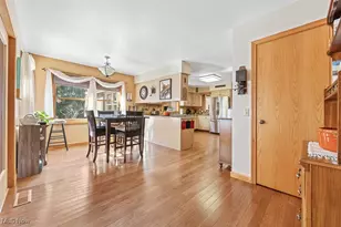 853 Fairway Dr, Alliance, OH 44601 - Photo 8