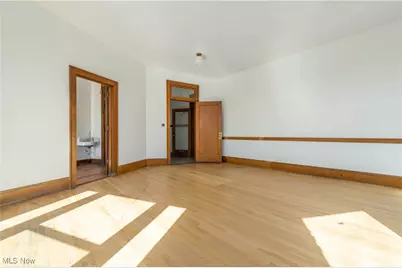 2082 W 65th, Loveland, OH 44102 - Photo 24