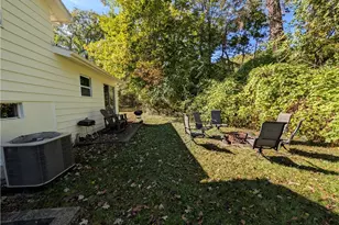 1494 Hilton Dr, Akron, OH 44313 - Photo 32