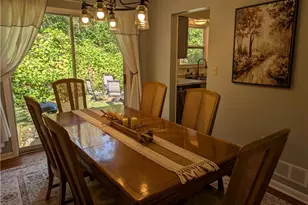 1494 Hilton Dr, Akron, OH 44313 - Photo 6