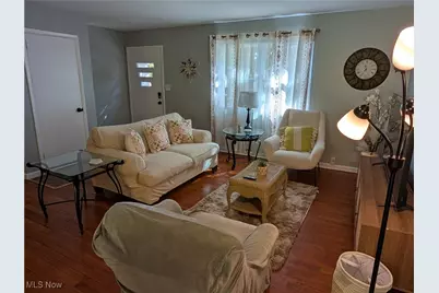 1494 Hilton Drive, Akron, OH 44313 - Photo 2