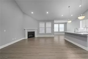 8896 Firethorne Dr, Columbia Station, OH 44028 - Photo 10