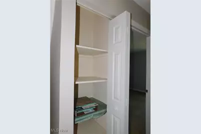 1246 W Maple Street #4A, North Canton, OH 44720 - Photo 22