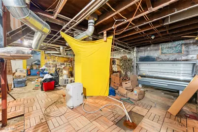 1821 Wallace Avenue NE, Canton, OH 44705 - Photo 18