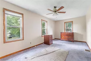 1821 Wallace Ave NE, Canton, OH 44705 - Photo 12