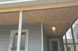 821 32nd St, Parkersburg, WV 26104 - Photo 2