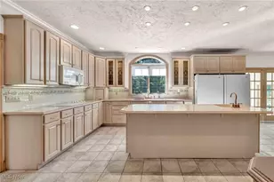 4219 Olde Charted Trail, Poland, OH 44514 - Photo 16