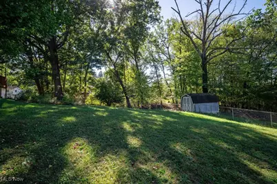 3245 Circle, Zanesville, OH 43701 - Photo 40