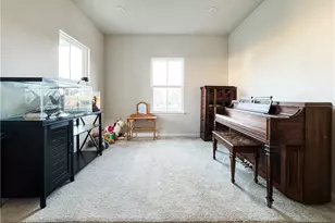 2092 Sugar Maple Dr, Kent, OH 44240 - Photo 4