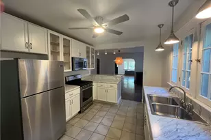 10310 Clifton Blvd, Loveland, OH 44102 - Photo 4