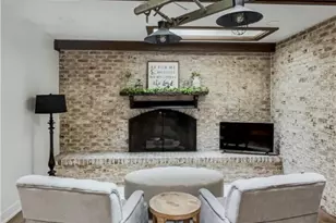 505 Parkview Dr, Columbiana, OH 44408 - Photo 2