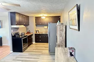 2194 Santom Road E, Stow, OH 44224 - Photo 6