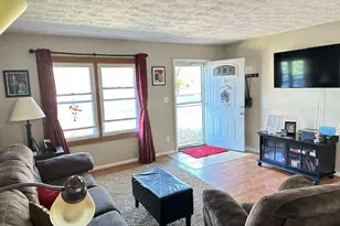 2194 Santom Road E, Stow, OH 44224 - Photo 4
