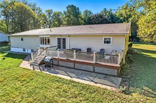 9112 New Rd, North Jackson, OH 44451 - Photo 8