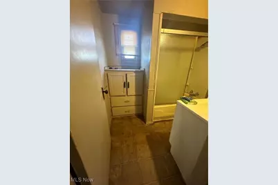 5806 Fleet Avenue, Loveland, OH 44105 - Photo 32