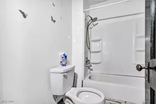 3847 W 38th St, Loveland, OH 44109 - Photo 24