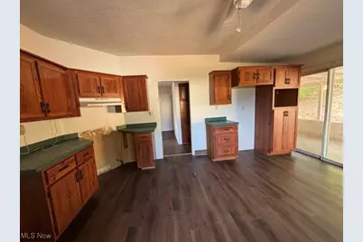106 S Highland Avenue, Moundsville, WV 26041 - Photo 6