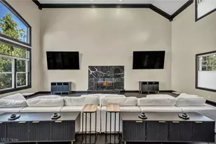 10640 Bayshire Trail, Kirtland, OH 44094 - Photo 16