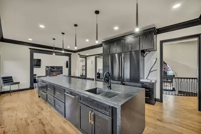 10640 Bayshire Trail, Kirtland, OH 44094 - Photo 2