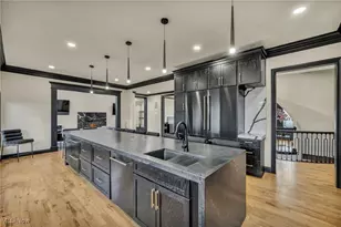 10640 Bayshire Trail, Kirtland, OH 44094 - Photo 2